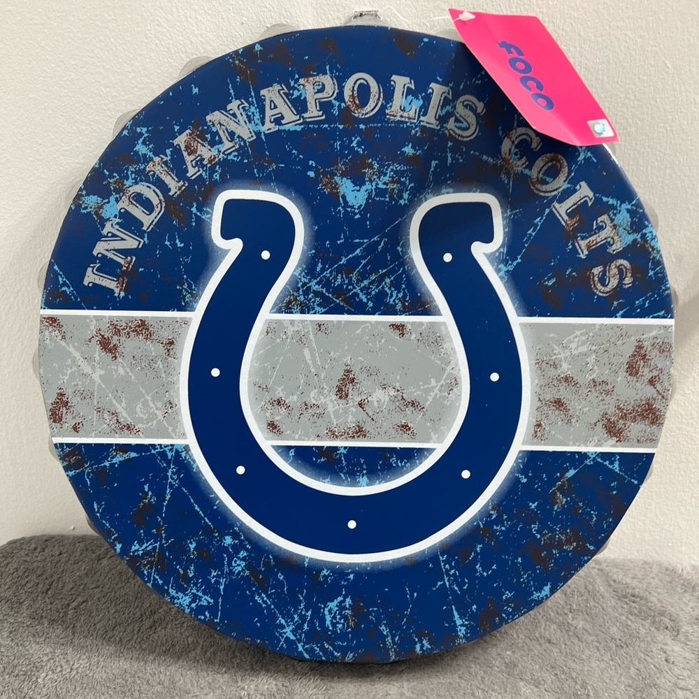 Indianapolis Colts Distressed Metal Bottle Cap Sign